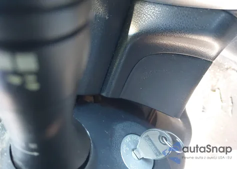 2019 Nissan Versa Note Sv z USA, uszkodzony, nr VIN 3N1CE2CPXKL355124